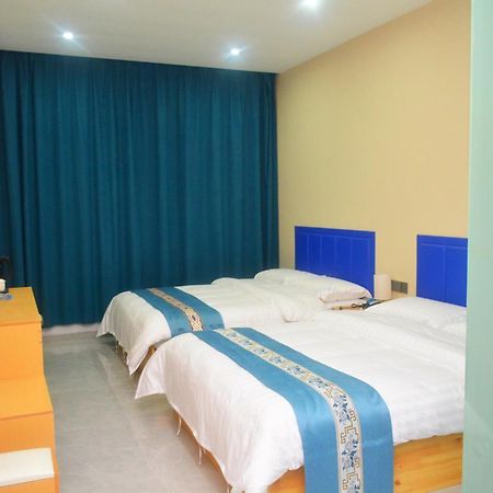 Hongge Hotel - Harbin Taiping Airport Екстериор снимка