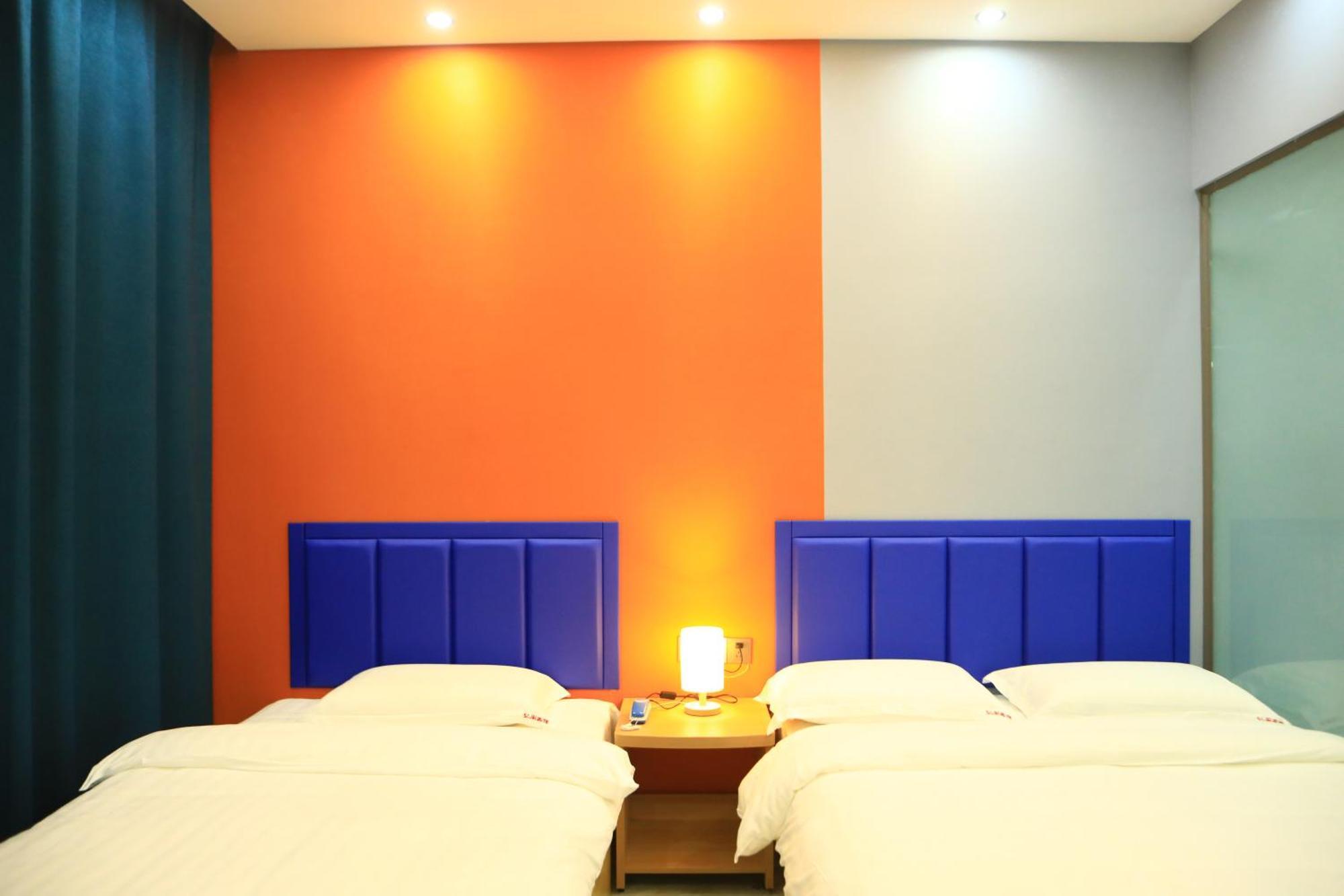 Hongge Hotel - Harbin Taiping Airport Екстериор снимка