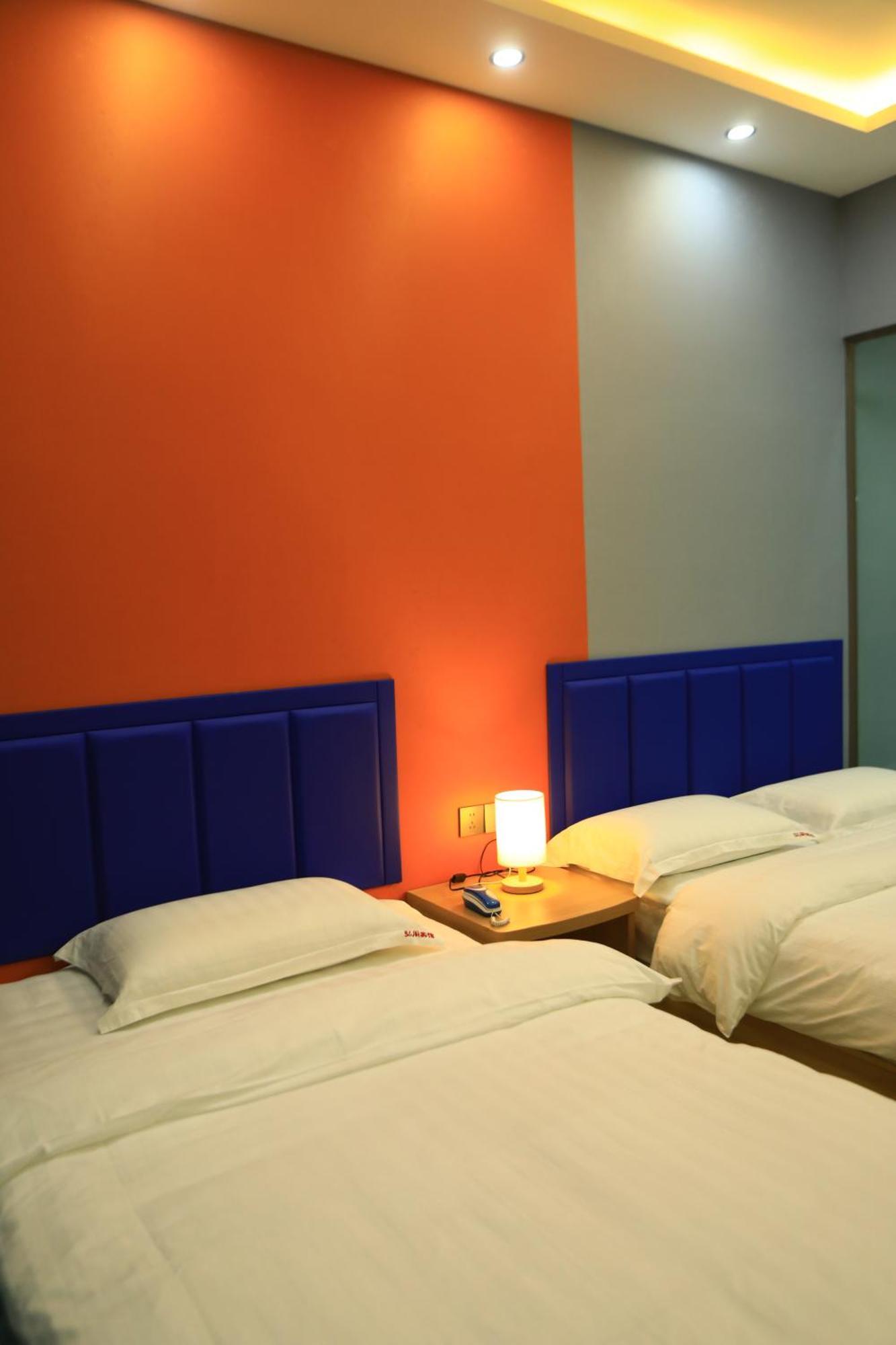 Hongge Hotel - Harbin Taiping Airport Екстериор снимка
