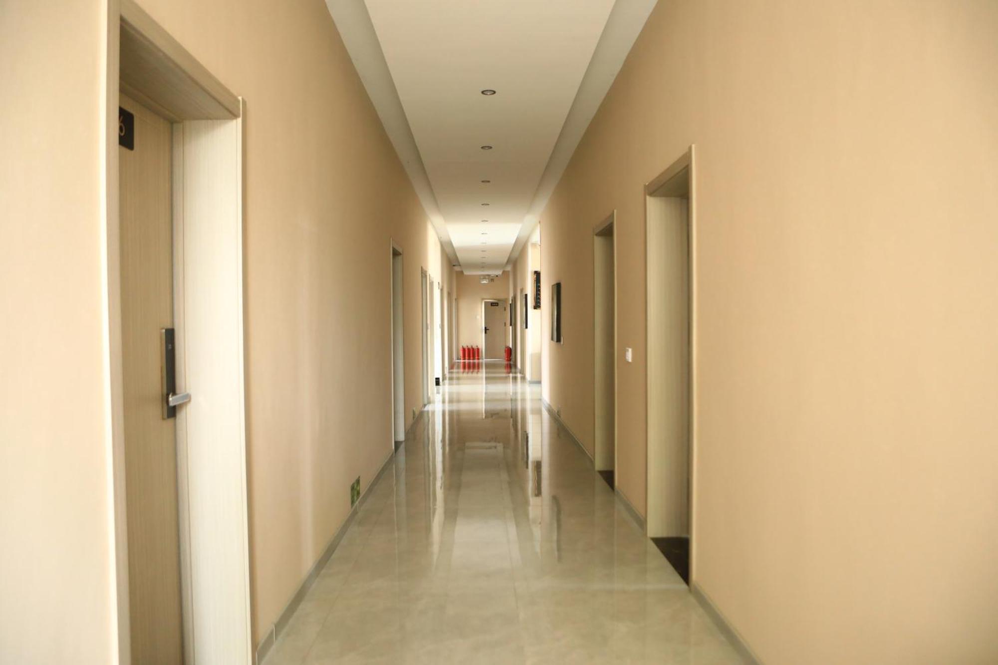 Hongge Hotel - Harbin Taiping Airport Екстериор снимка